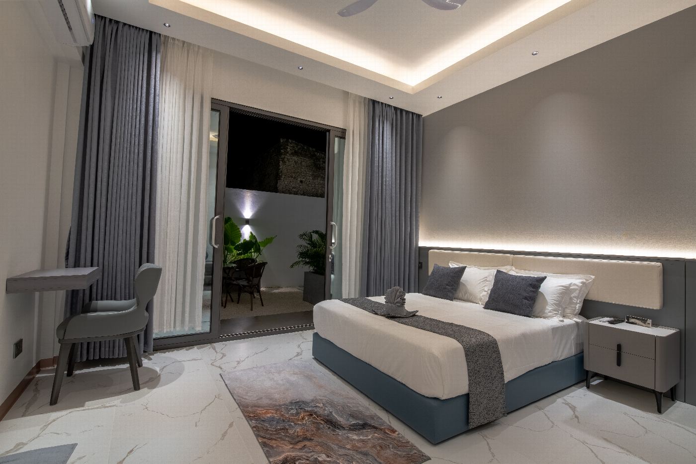 Garden Double Room at Opal Oasis